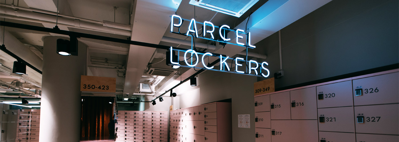 wireless IoT solution for postal service self-service parcel lockers