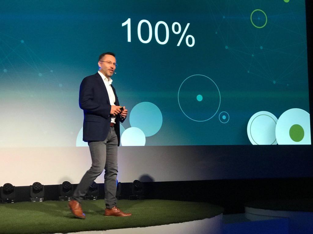 Teppo Hemiä, Wirepas CEO on stage