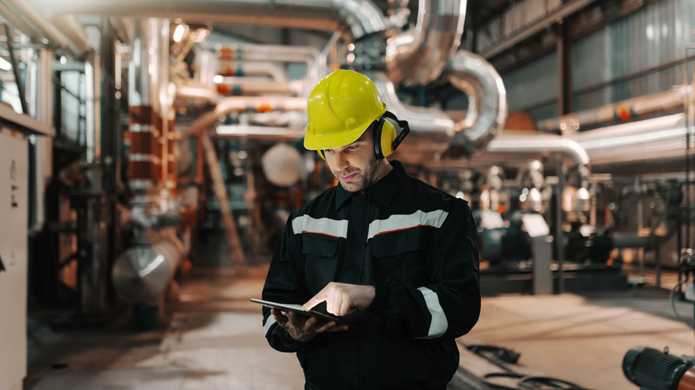 construction worker with a tablet